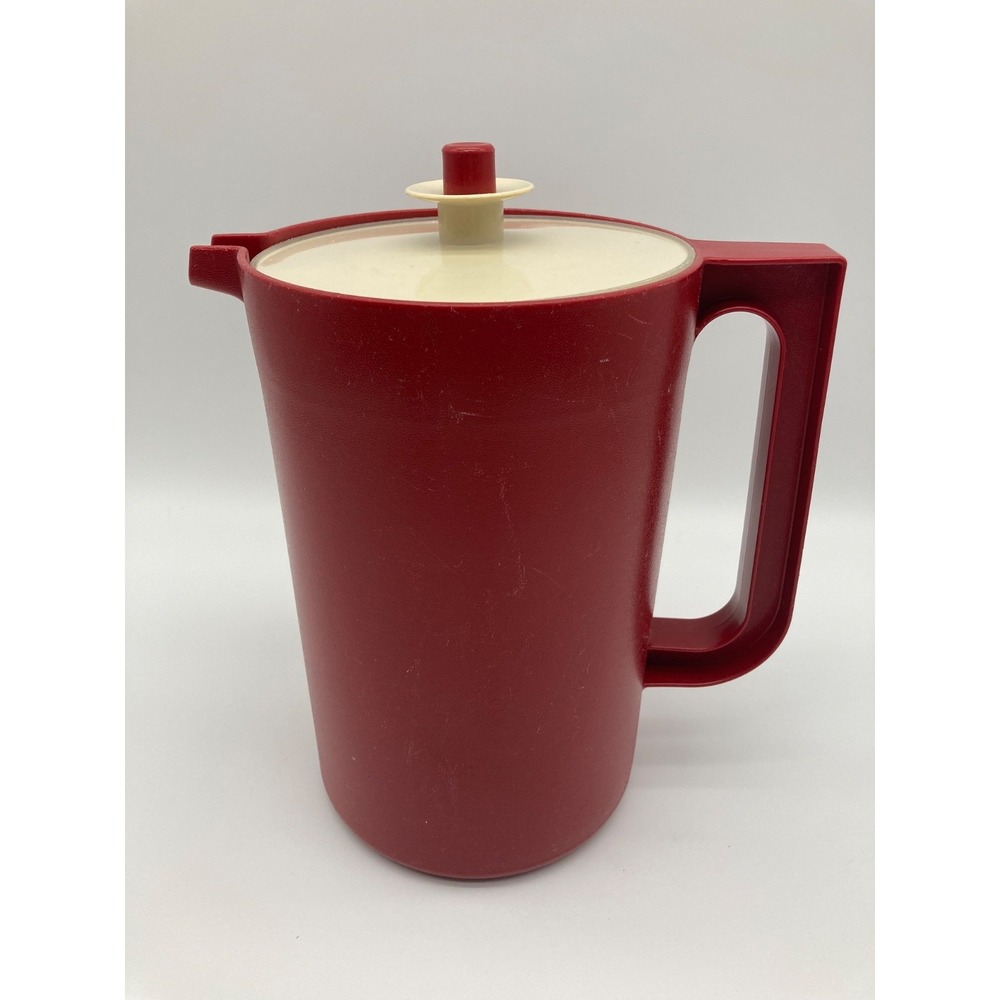 Vintage Tupperware Red Push Button Pitcher 1676 Off White Lid 2 Quarts USA